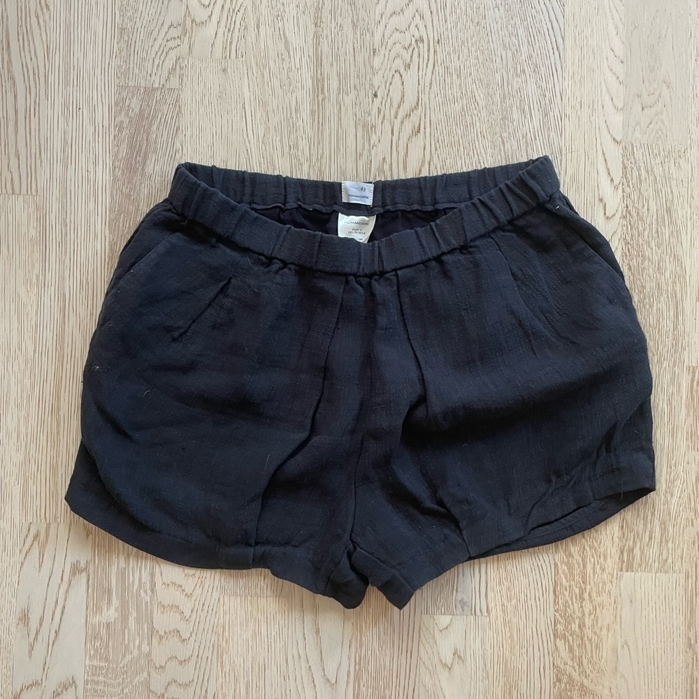 Pomandere black linen shorts